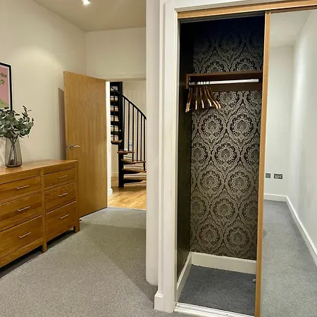 #huge Master #self Check In #very Central!!! Apartment *