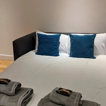 #huge Master #self Check In #very Central!!! Apartment